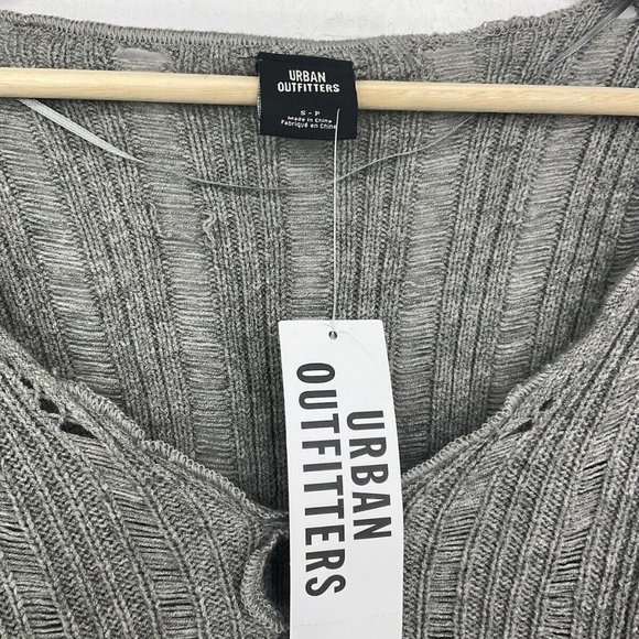 Urban Outfitters Knit Top Size Small Grey Cropped BNWT - Picture 3 of 6